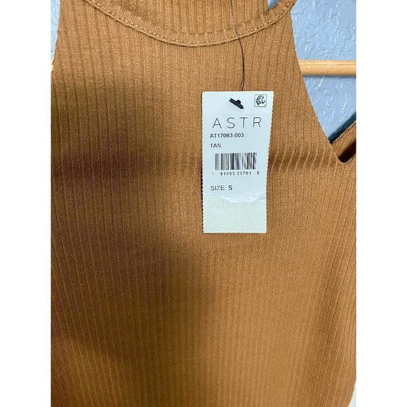 ASTR The Label Women’s Solene Shoulder Cutout Halter Bodysuit Tan - Picture 7 of 8